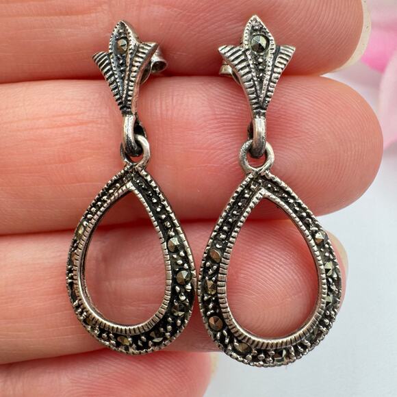 Vintage Marcasite Fleur de Lis 925 CN Sterling Silver Teardrop Earrings Tested - Picture 2 of 10
